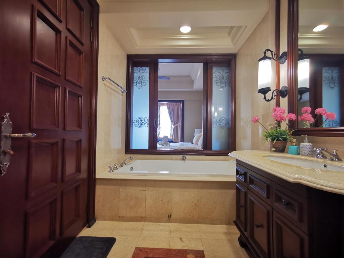 Casa Del Rio Residences Malacca Bagian luar foto